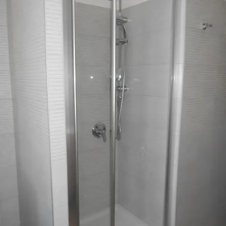Domus Iarovalvi Apartman Róma