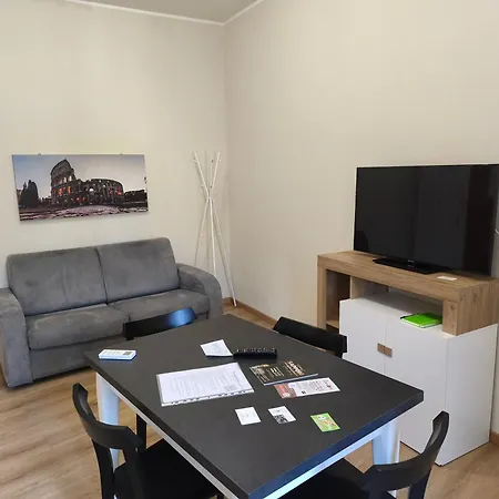 Domus Iarovalvi * Róma